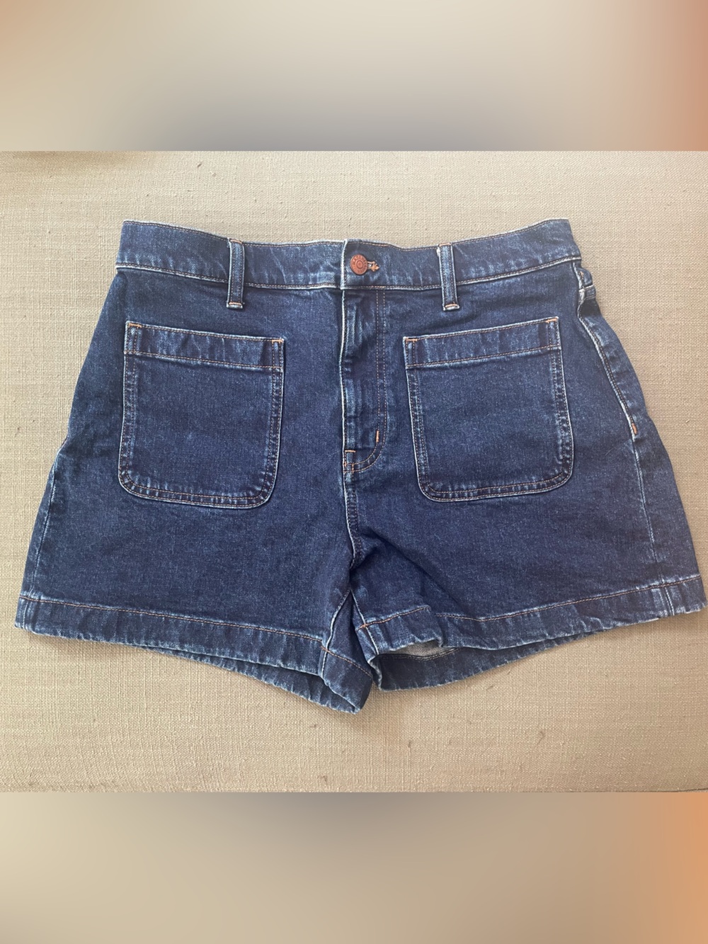 Madewell Emmet Dark Wash Denim Patch-Pocket Shorts - like new size 29